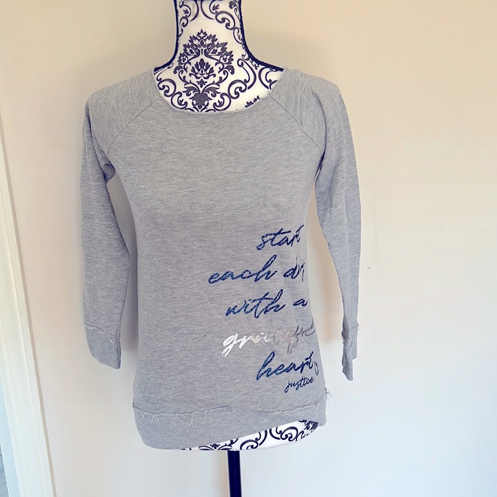Girls sweater